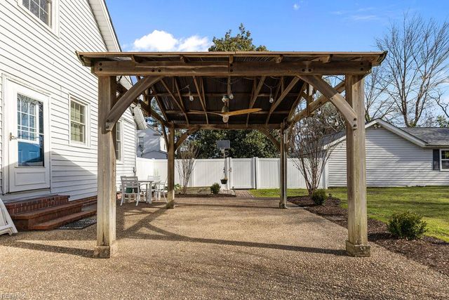 609 Pace ST, Franklin, VA 23851