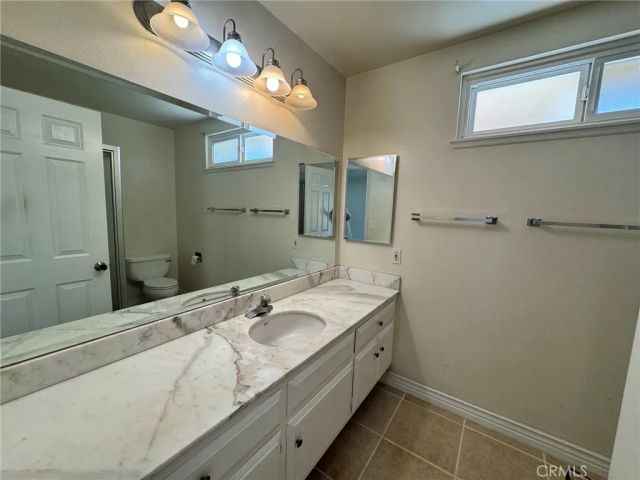 18577 Asuncion Street, Porter Ranch, CA 91326