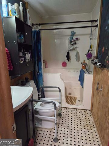 2943 Akron Street, East Point, GA 30344