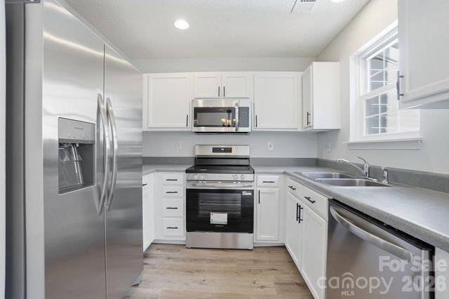 10584 English Setter Way, Charlotte, NC 28269
