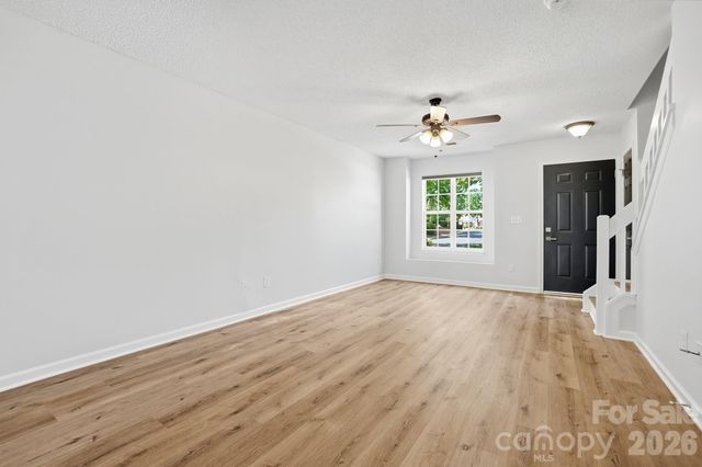 10584 English Setter Way, Charlotte, NC 28269