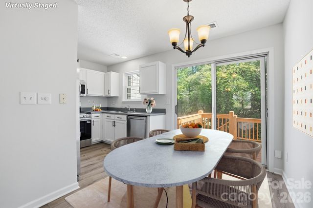 10584 English Setter Way, Charlotte, NC 28269