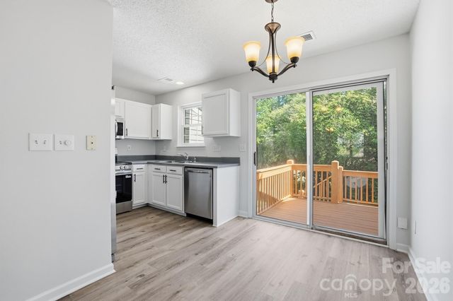 10584 English Setter Way, Charlotte, NC 28269