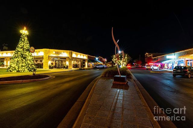 1607 Johnson Ave, Marble Falls, TX 78654