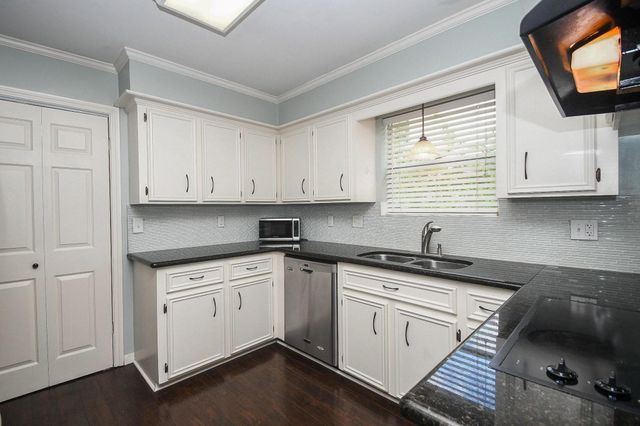 12114 Westmere Drive, Houston, TX 77077