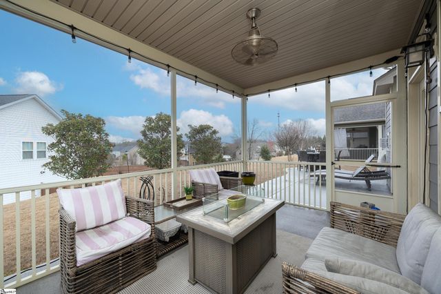 120 Longfellow Way, Simpsonville, SC 29681