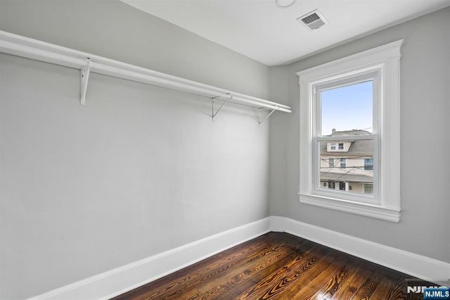 52 Central Avenue, Dover Town, NJ 07801