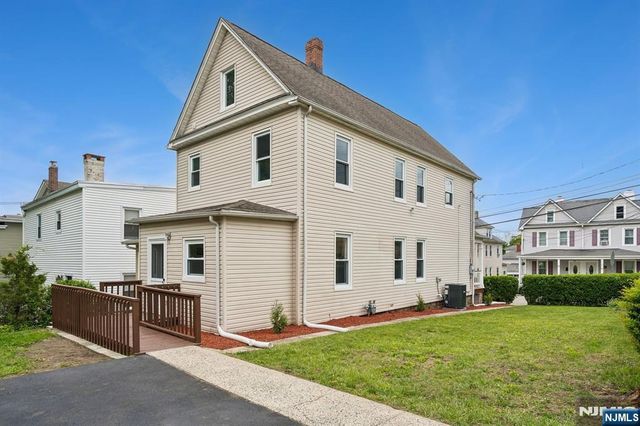 52 Central Avenue, Dover Town, NJ 07801