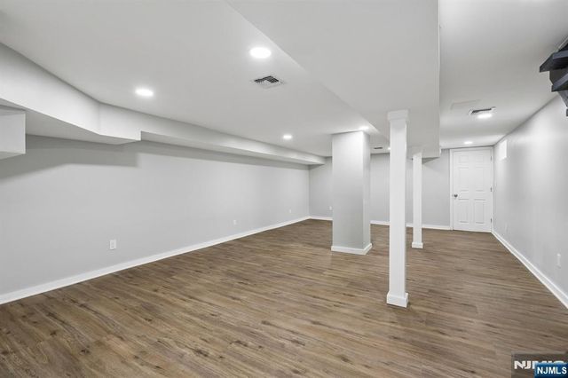52 Central Avenue, Dover Town, NJ 07801