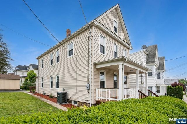 52 Central Avenue, Dover Town, NJ 07801