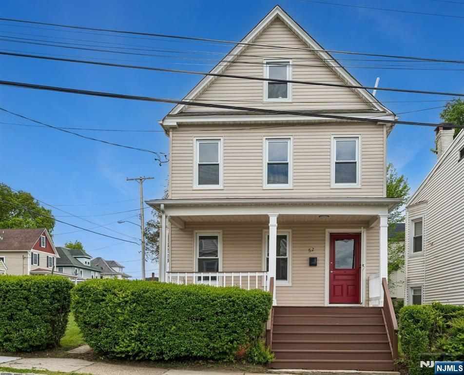 52 Central Avenue, Dover Town, NJ 07801