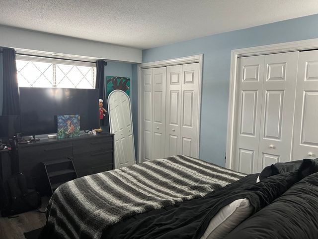 3 Greenbriar Dr 106, North Reading, MA 01864