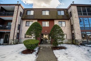 3 Greenbriar Dr 106, North Reading, MA 01864