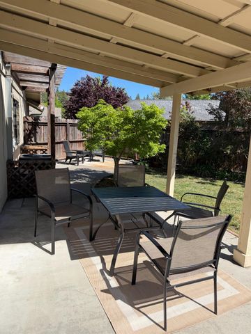 111 Muir Ct, Grass Valley, CA 95945