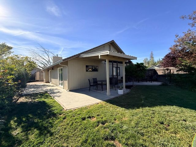 111 Muir Ct, Grass Valley, CA 95945