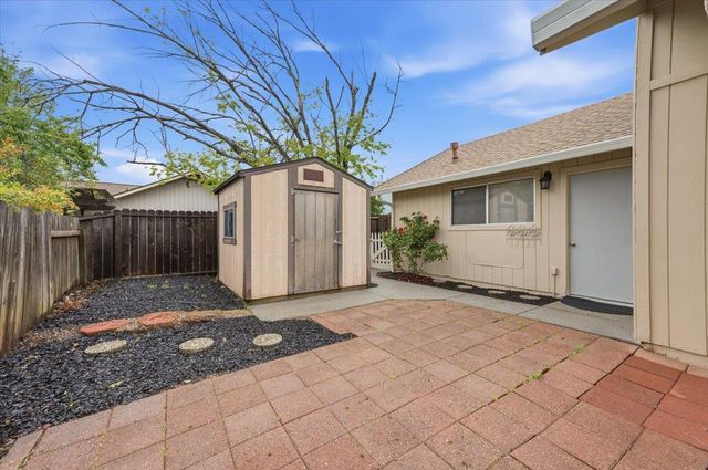 111 Muir Ct, Grass Valley, CA 95945