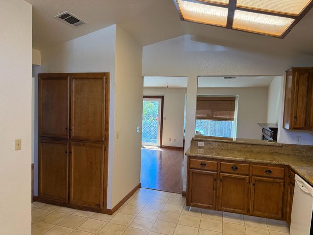 111 Muir Ct, Grass Valley, CA 95945