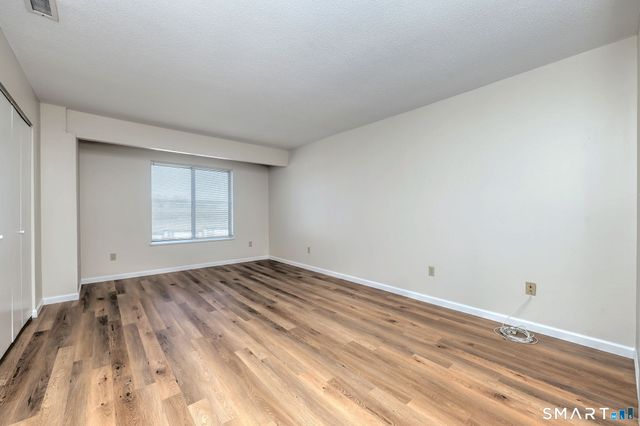 1423 Quinnipiac Avenue 302, New Haven, CT 06513