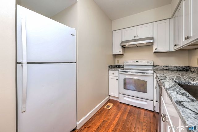 1423 Quinnipiac Avenue 302, New Haven, CT 06513