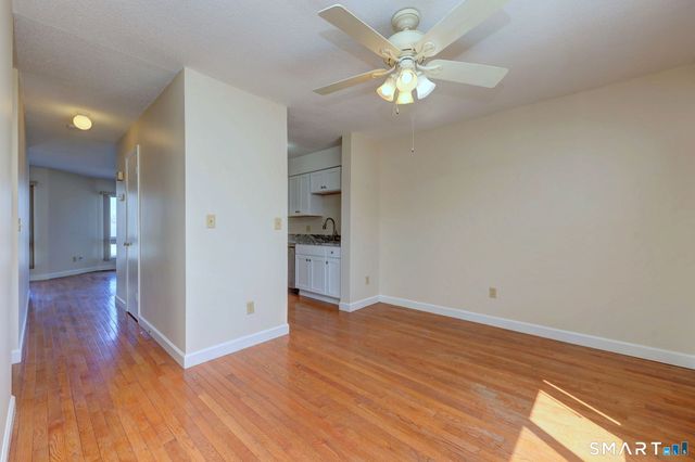 1423 Quinnipiac Avenue 302, New Haven, CT 06513