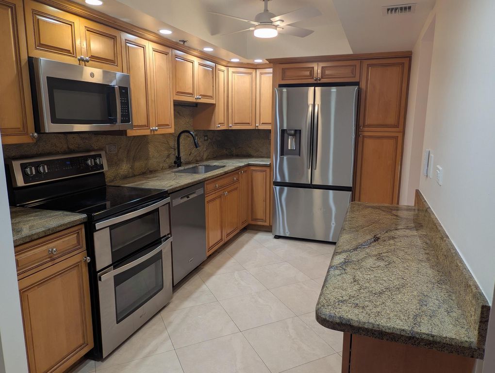 20225 NE 34TH Court 217, Aventura, FL 33180