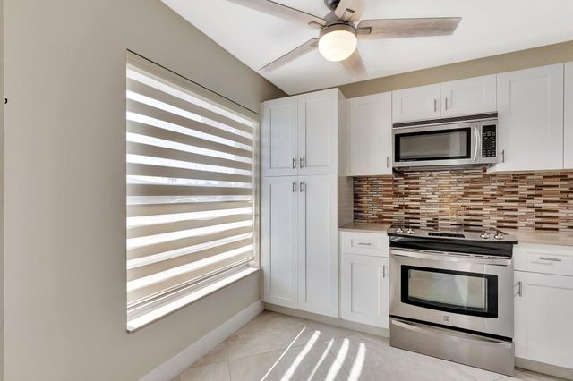 1131 Violet Terrace 104, Delray Beach, FL 33445