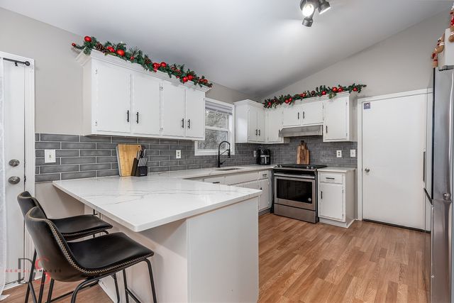 2121 Fox Hill Lane, Ottawa, IL 61350