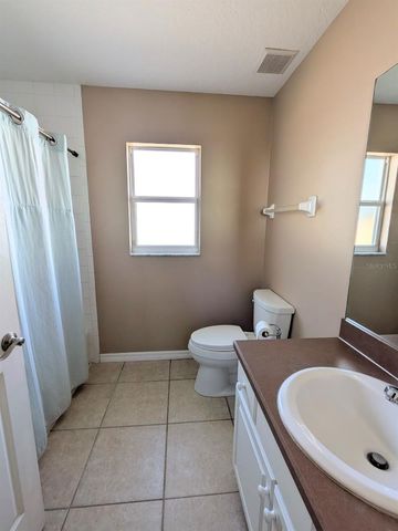 679 LAKE CLARK PLACE, Lakeland, FL 33813