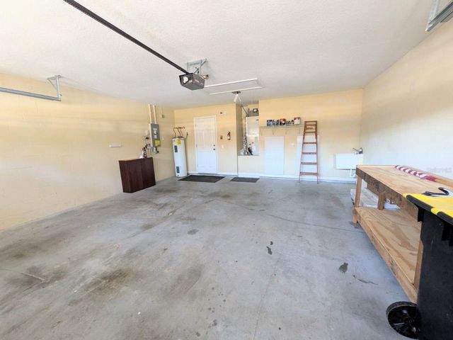 679 LAKE CLARK PLACE, Lakeland, FL 33813