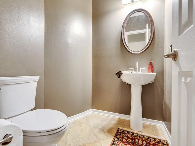 1904 Keswick Court, Pearland, TX 77581