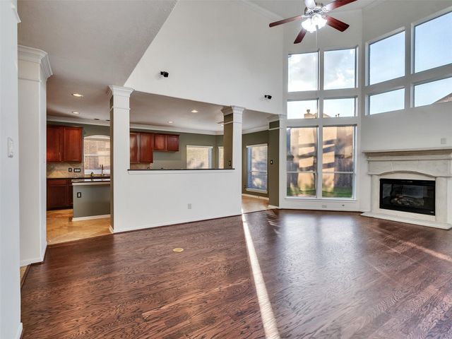 1904 Keswick Court, Pearland, TX 77581