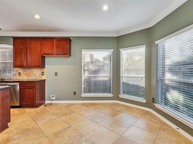 1904 Keswick Court, Pearland, TX 77581