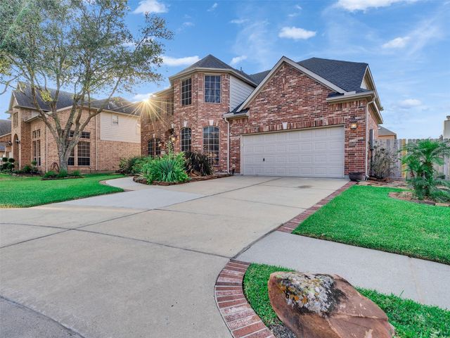1904 Keswick Court, Pearland, TX 77581