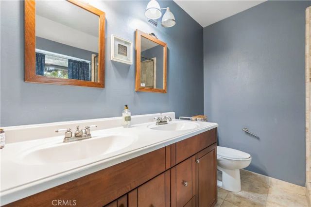 24835 Apple Street F, Newhall, CA 91321