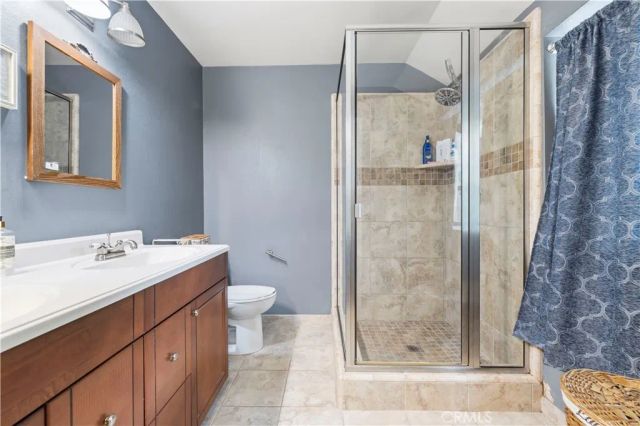 24835 Apple Street F, Newhall, CA 91321