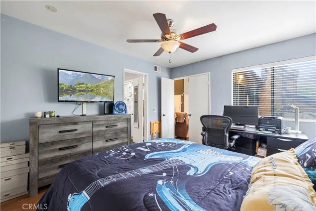 24835 Apple Street F, Newhall, CA 91321