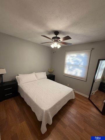 1104 Bruce Circle, Bellevue, NE 68005