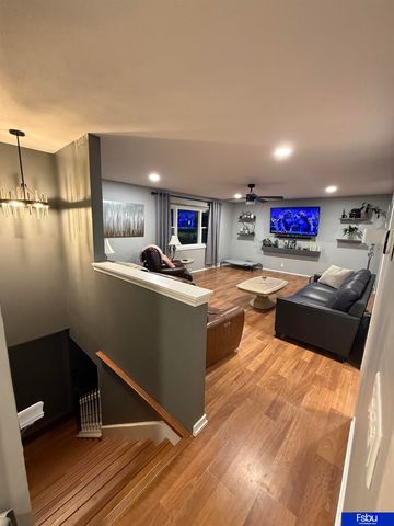 1104 Bruce Circle, Bellevue, NE 68005