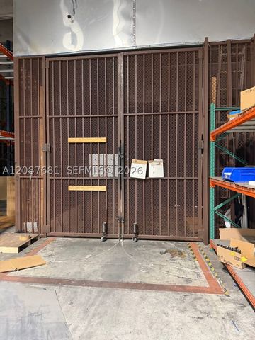 10850 NW 27th St, Doral, FL 33172