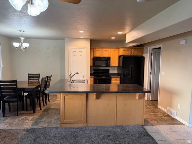 2387 N WELLINGTON AVE, Harrisville, UT 84414