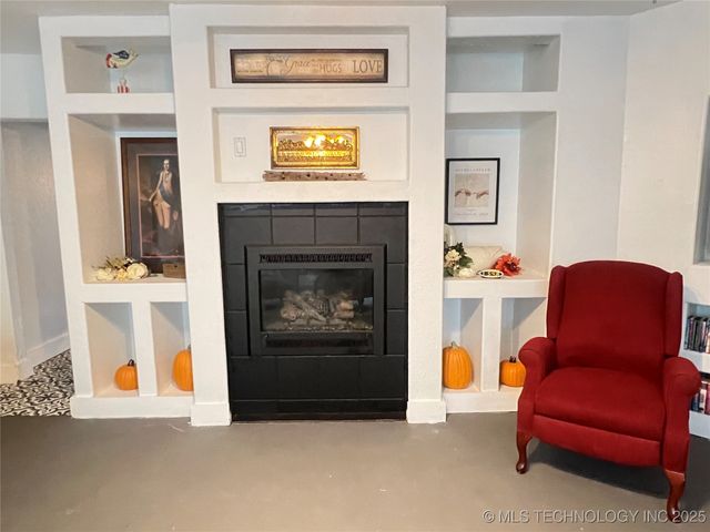 24273 S Hwy 2, Porum, OK 74455