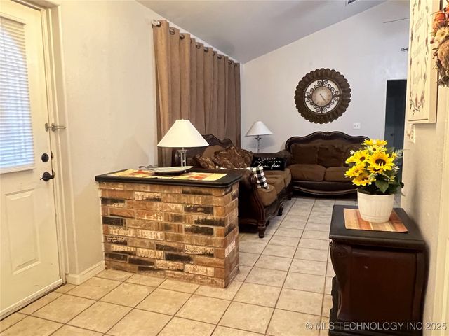 24273 S Hwy 2, Porum, OK 74455