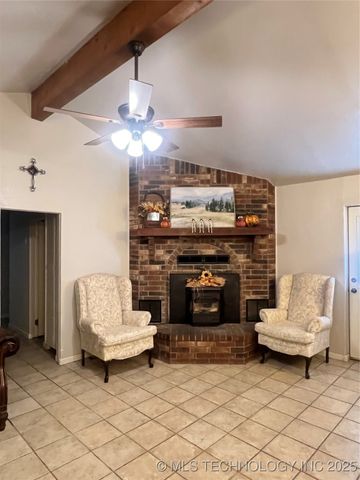 24273 S Hwy 2, Porum, OK 74455