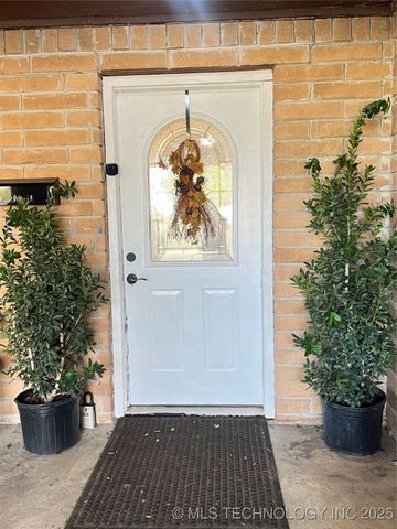 24273 S Hwy 2, Porum, OK 74455