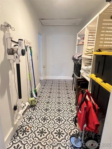 24273 S Hwy 2, Porum, OK 74455