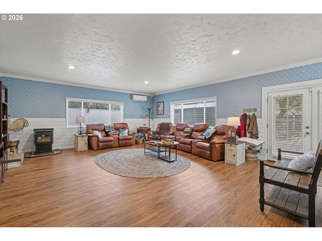 1414 19TH Ave, Longview, WA 98632