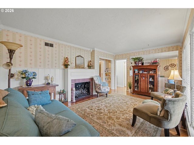 1414 19TH Ave, Longview, WA 98632