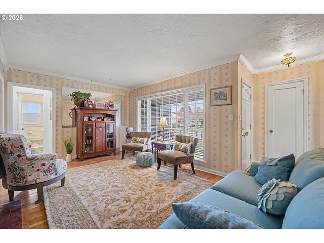 1414 19TH Ave, Longview, WA 98632