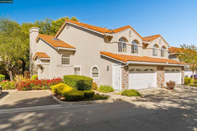 401 S Clovercrest Ln, San Ramon, CA 94582