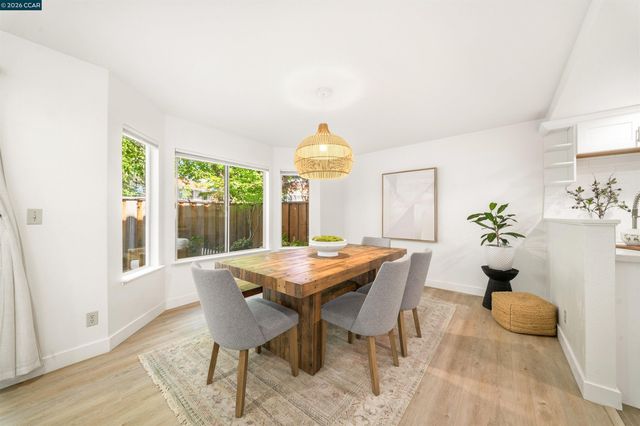 401 S Clovercrest Ln, San Ramon, CA 94582